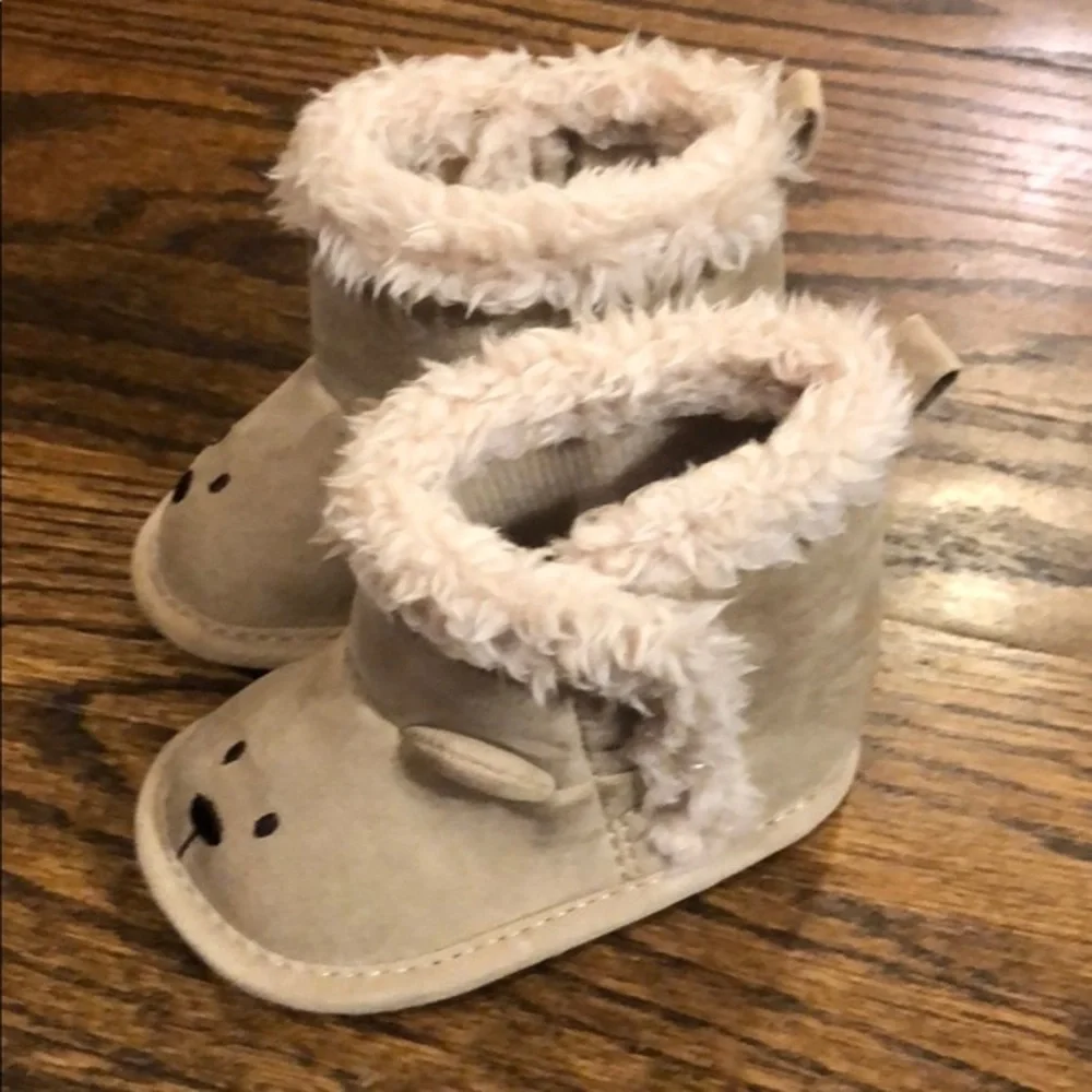 Child of Mine made by Carter’s Slip On Booties